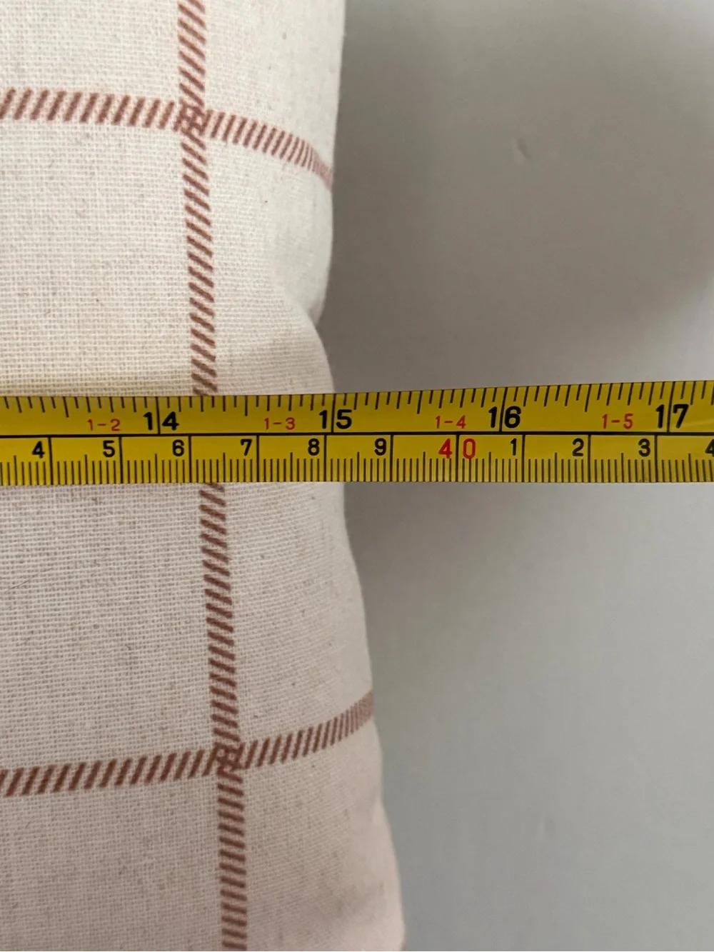Mushroom decorative throw